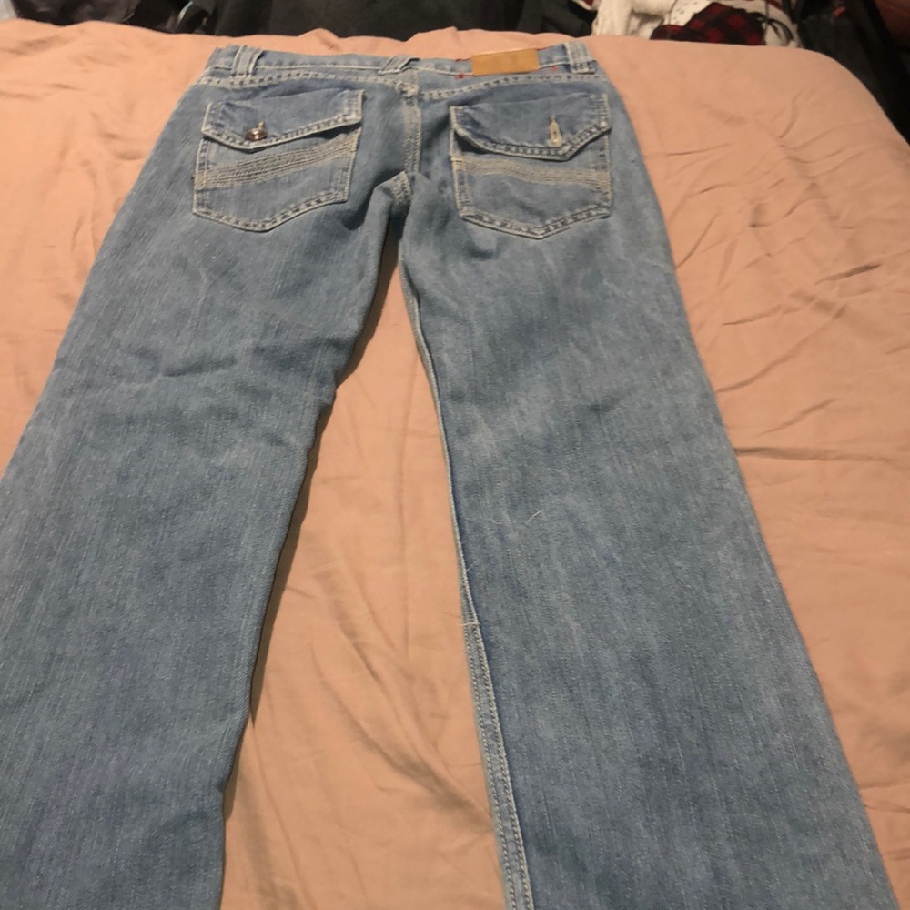 Jeans - Picture 2 of 3